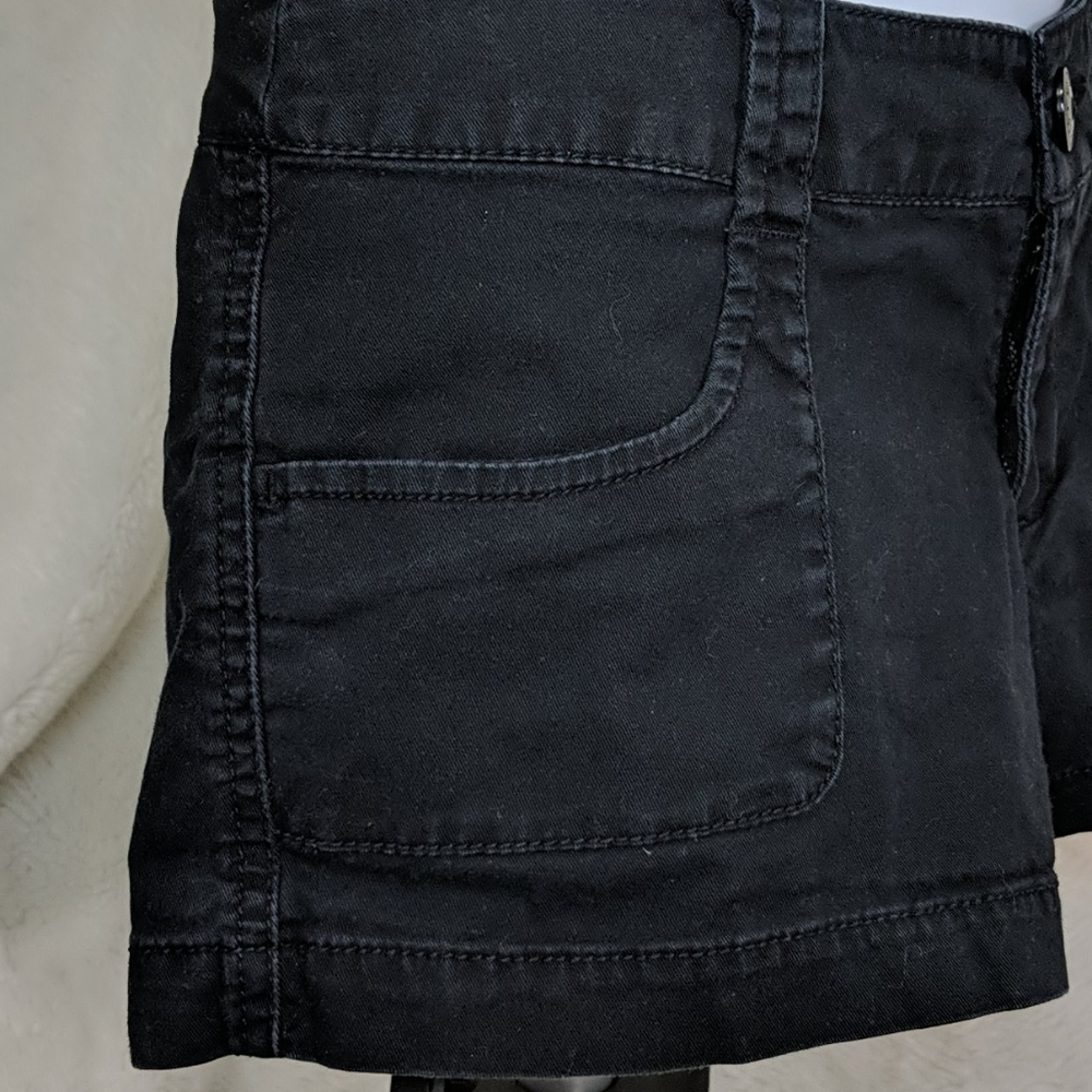 Mossimo black short - Picture 2 of 4